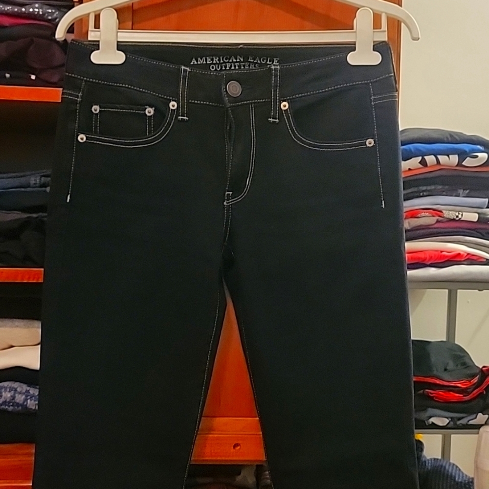 Dark wash blue AEO straight leg jeans
